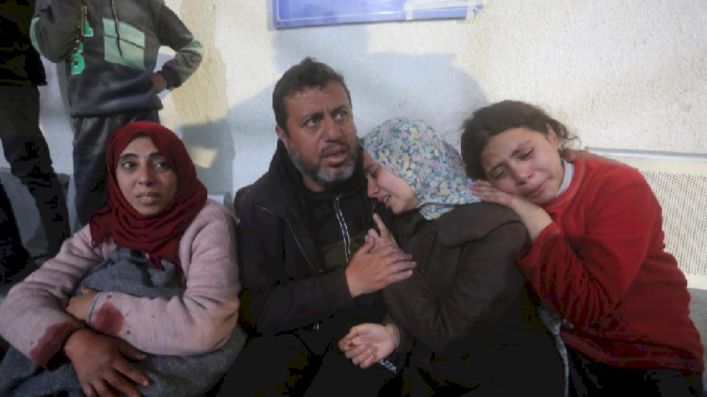 13741 kekuatan kata kata dalam geopolitik