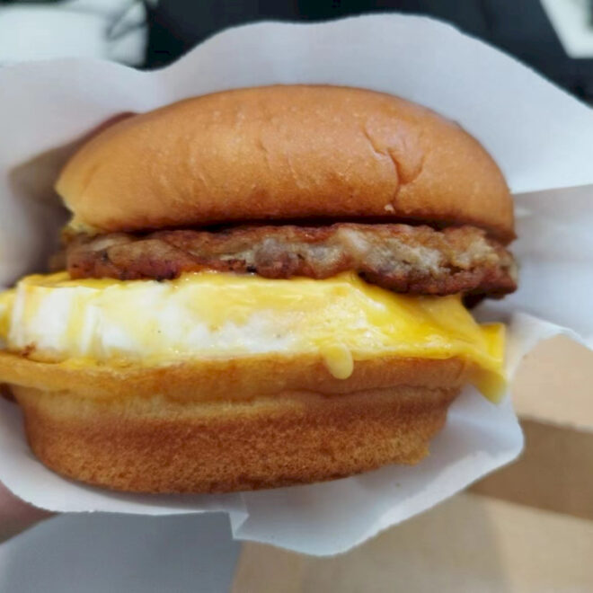 Tingkatkan Sarapan Anda dengan Sandwich Sarapan BJ Baru Ini