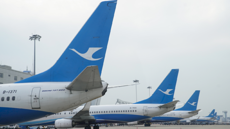 Xi Jinping perintahkan Xiamen Airlines tingkatkan pertukaran lintas Selat