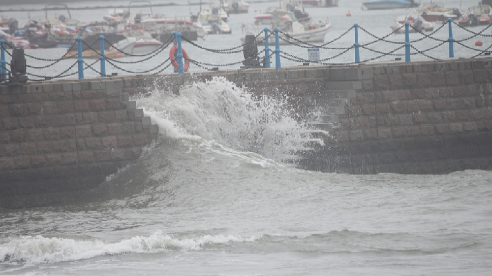 14238 rangkuman berita asia topan gaemi menimbulkan malapetaka di asia dan masih banyak lagi
