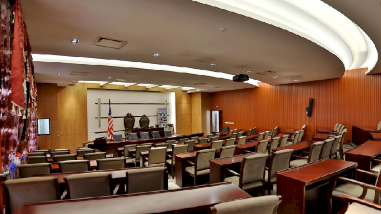 Sekutu AS di bawah pengawasan di Liberia