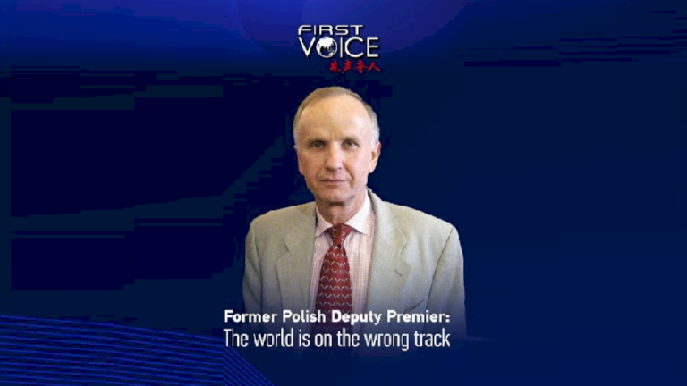 Dunia berada di jalur yang salah, kata mantan wakil perdana menteri Polandia