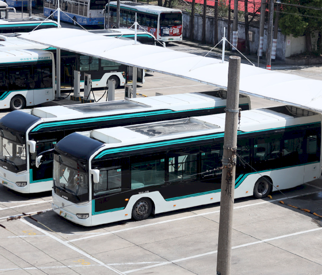 Shanghai akan sepenuhnya beralih ke bus dan taksi energi baru pada tahun 2027