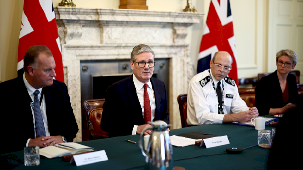 kerusuhan-di-inggris-menunjukkan-negara-itu-terombang-ambing-selama-beberapa-dekade