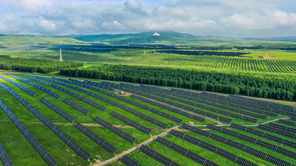 tiongkok-menerbitkan-pedoman-transisi-hijau-di-tengah-tantangan-energi-global