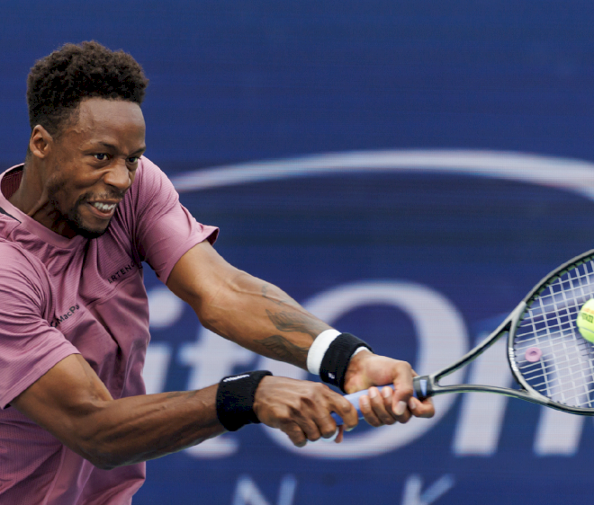 Alcaraz menghancurkan raketnya setelah kalah dari Monfils di Cincinnati Open