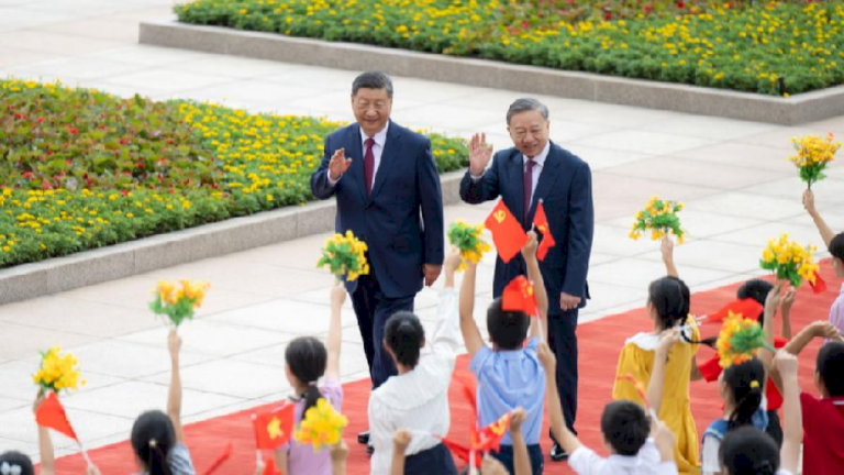 Tiongkok dan Vietnam bermitra untuk perdamaian dan stabilitas regional