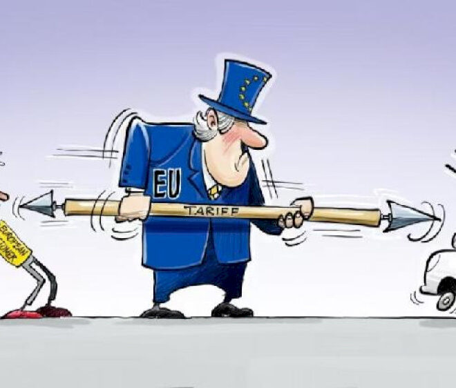 Bersikap seenaknya sendiri, tidak memberikan manfaat apa pun kepada siapa pun