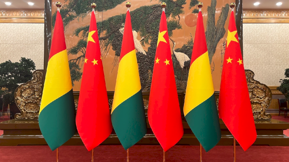 presiden-xi-bertemu-dengan-presiden-guinea