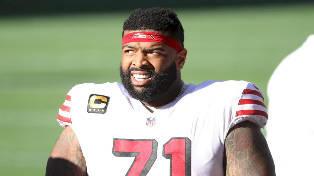 san-francisco-49ers-menjadikan-trent-williams-sebagai-pemain-lini-ofensif-dengan-bayaran-tertinggi