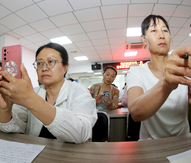 Pejabat menjelaskan mengapa Tiongkok menaikkan usia pensiun resmi