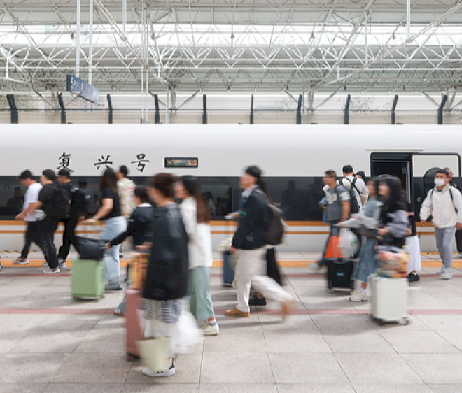 Perjalanan di Tiongkok naik 37,9% pada hari pertama libur Festival Pertengahan Musim Gugur