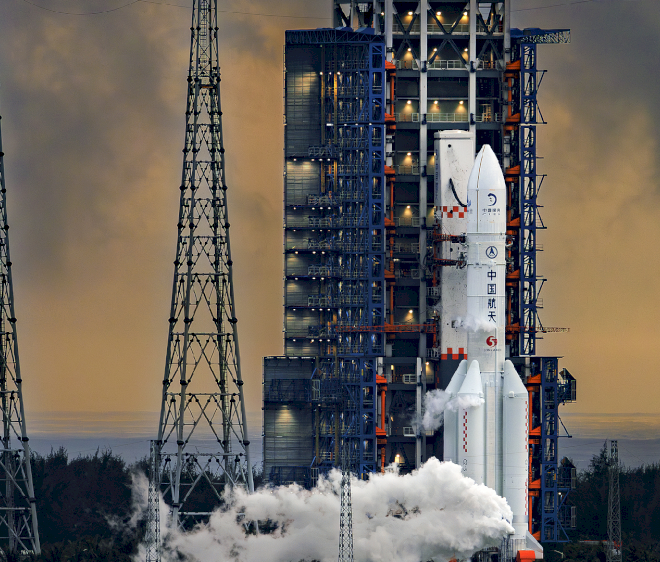 Perjalanan ke bulan: Eksplorasi bulan Tiongkok maju dalam 20 tahun