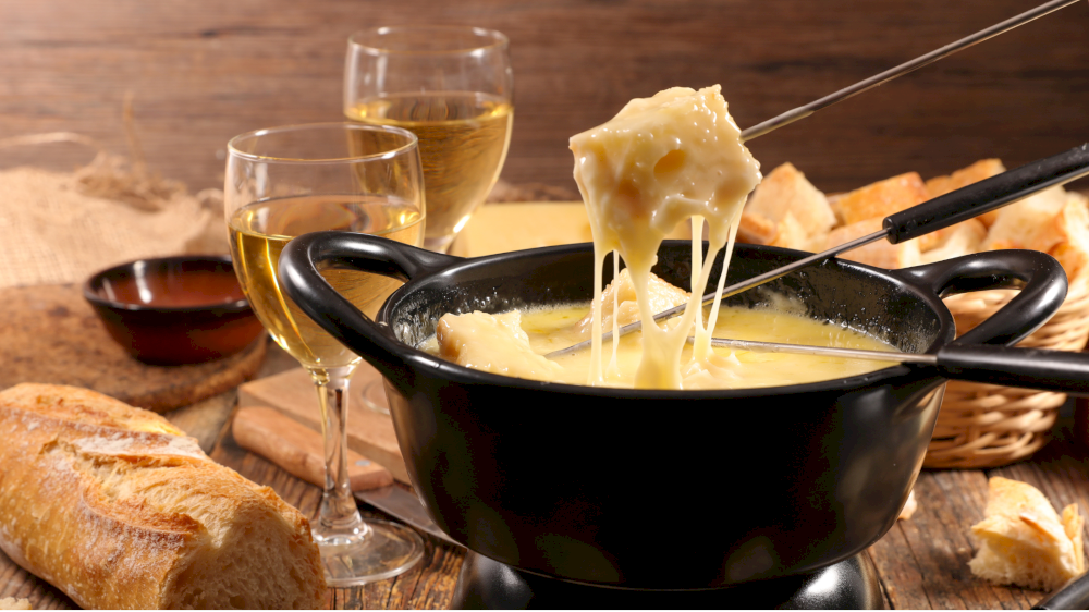 Nikmati Fondue Keju di Delapan Tempat ini 12 nikmati-fondue-keju-di-delapan-tempat-ini