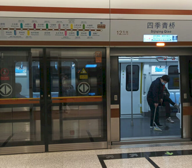 Riding Line 3 dan 12: Jalur Kereta Bawah Tanah Terbaru di Beijing