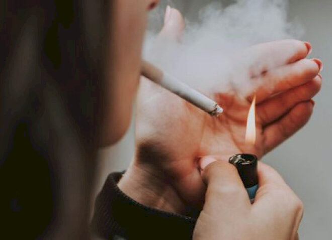 Tahukah Anda Remaja BJ yang Minum dan Merokok?