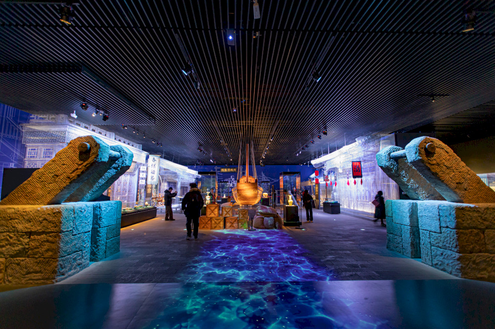 kunjungi-di-sini:-grand-canal-museum