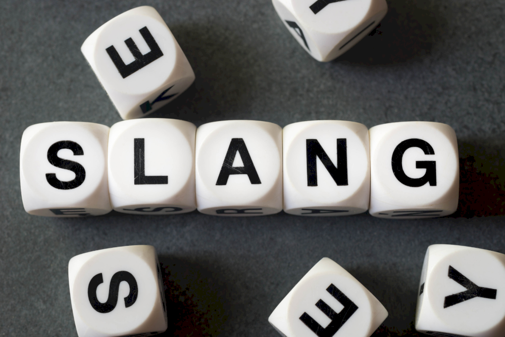 mandarin-monday:-decoding-nomor-tiongkok-dan-surat-slang