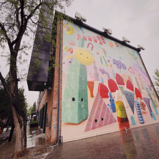 Siang & malam sekitar 798 distrik seni