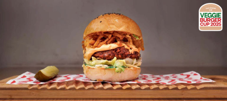 Slowboat’s Lotus Lane Bean Burger memenangkan Piala Burger Veggie