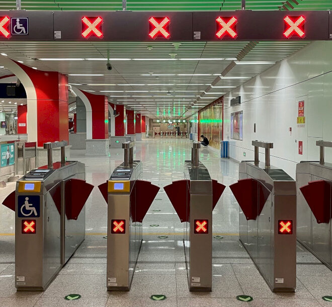 Beijing News: Gangguan kereta bawah tanah dan penutupan taman