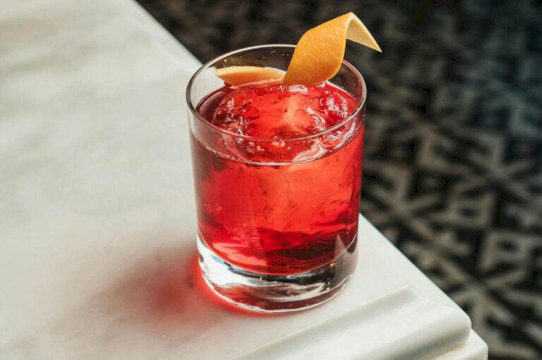 Tiga tempat untuk mendapatkan perbaikan Negroni Anda untuk Negroni Week 2025